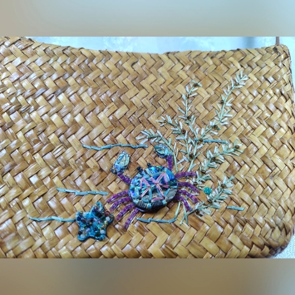 Capelli Woven Tropical Straw Beaded Crystal Embroidered Hyacinth Shoulder Bag - Picture 6 of 9